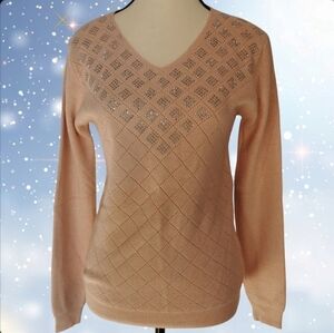 Yuna V-Neck Soft Sweater w/ Studded Bodice in Light Pink - Sz S/M